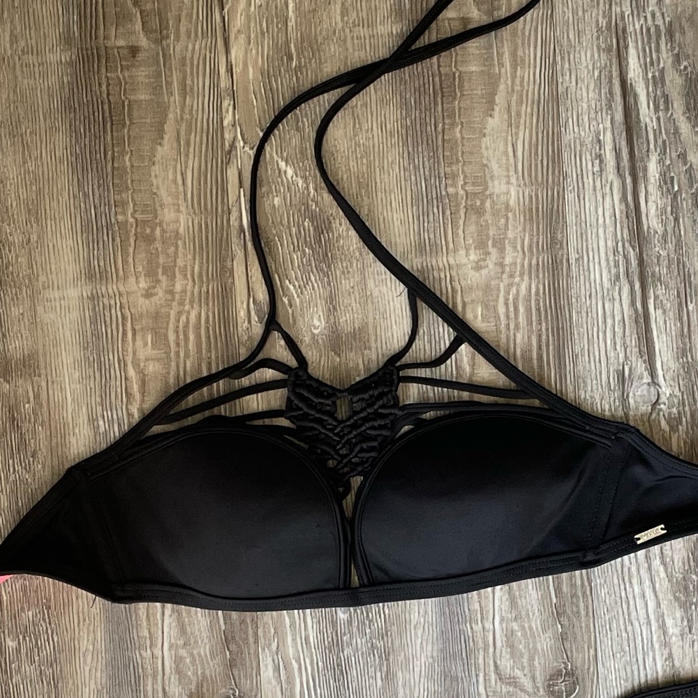 PINK Victoria’s Secret bikini top size XS